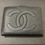 シャネル 財布 キャビアスキン