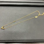 ルイ・ヴィトン エセンシャルV ネックレス