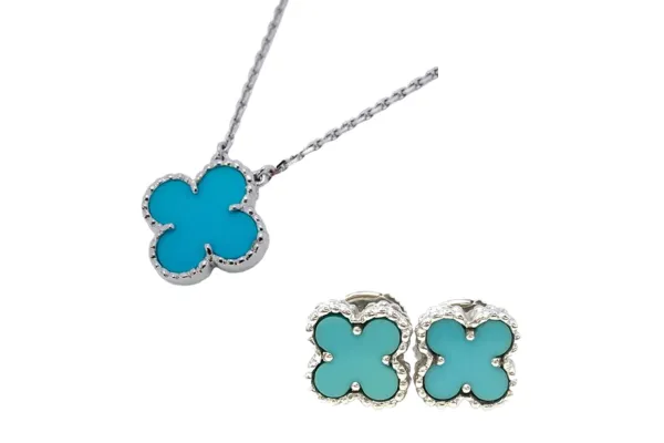 ヴァンクリーフのアルハンブラを購入する方法