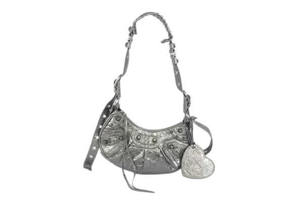 偽造品を避けるための安全な購入方法とチェックリスト