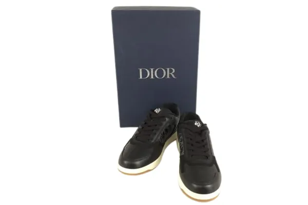 スニーカーを高く売るためのコツ