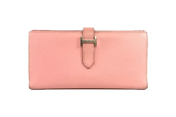 エルメスのスーパーコピー品を避けるために知っておきたい真贋ポイント