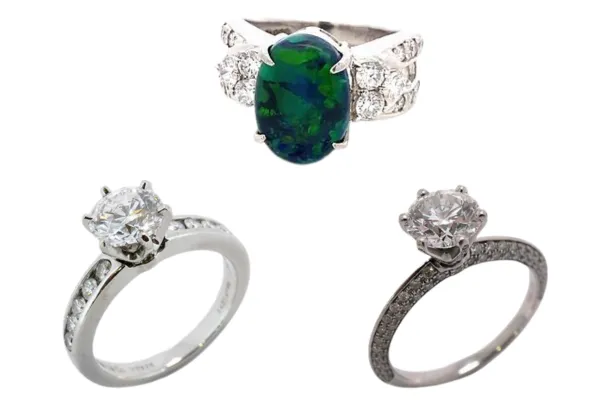 オパールとダイヤモンドの資産価値を比較