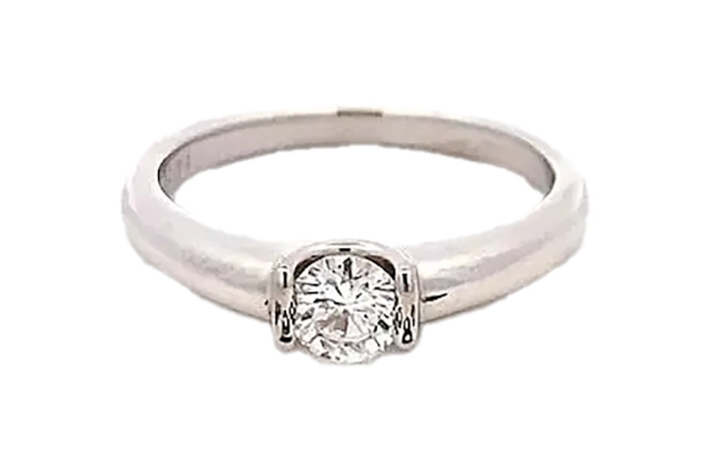 プラチナ （Pt900） ダイヤリング 0.34ct
