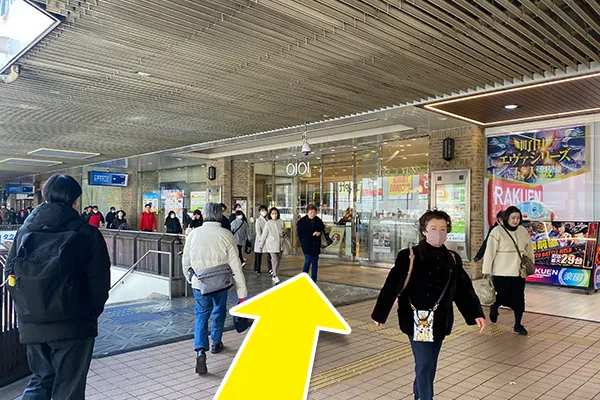 町田マルイ入り口から入店します。