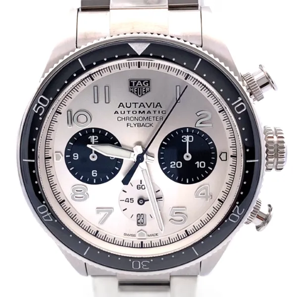 タグ・ホイヤー オータヴィア フライバック CBE511B