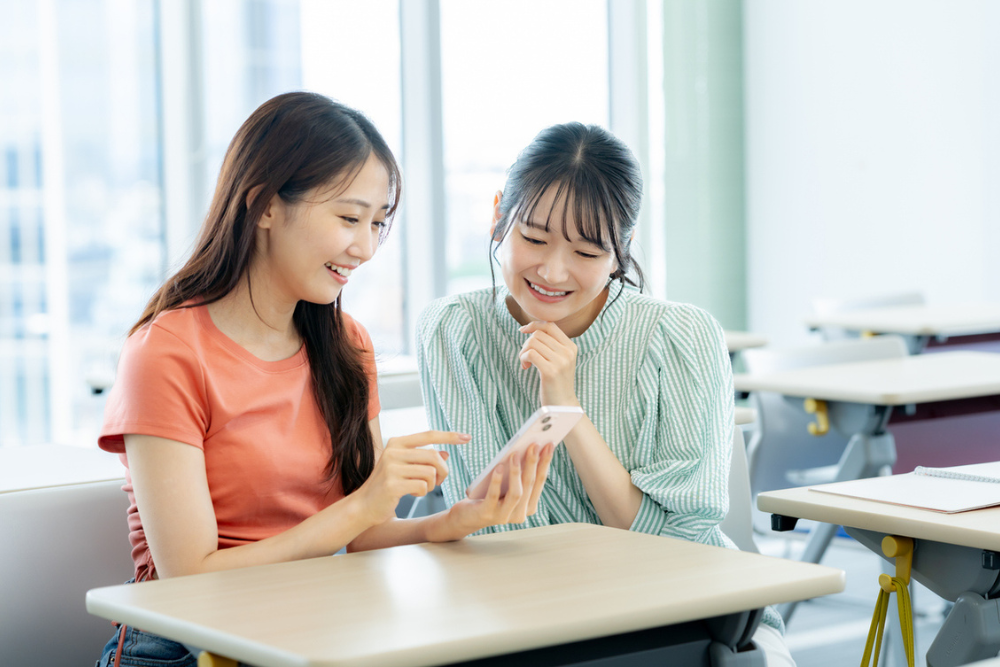2人の女性
