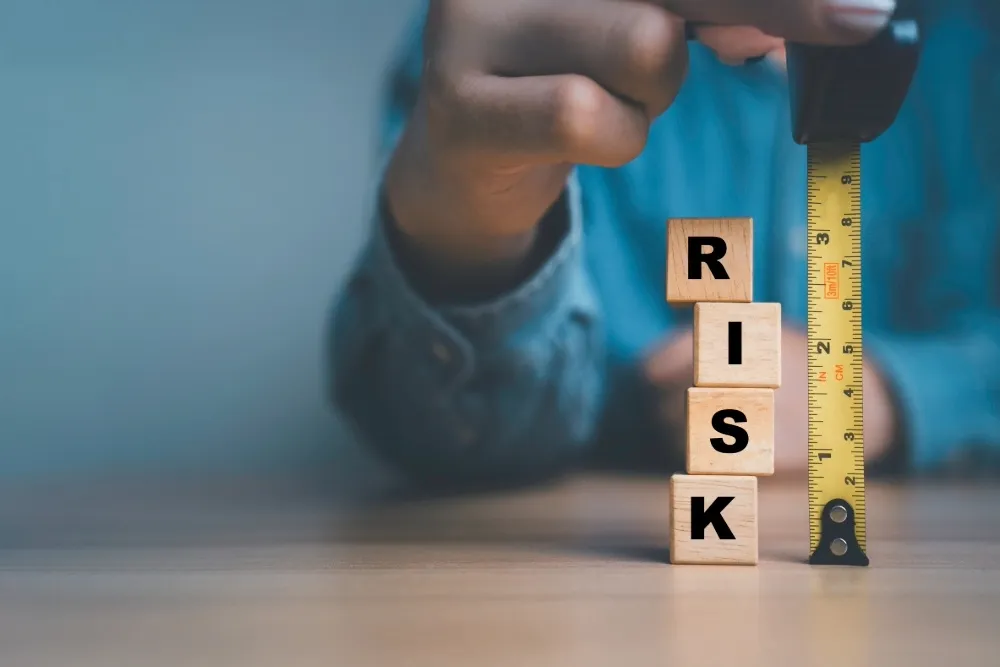 RISKの文字