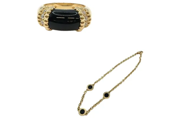 黒い石を使った人気ジュエリー&アクセサリー例