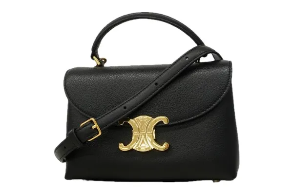 セリーヌは「おばさんっぽい」「時代遅れ」と言われる理由と真相