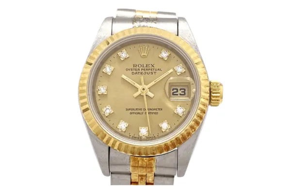 デイトジャスト36は女性にも似合う？ユニセックスな魅力を解説