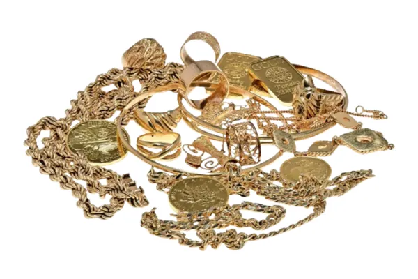 金の純度と金属アレルギーの関係