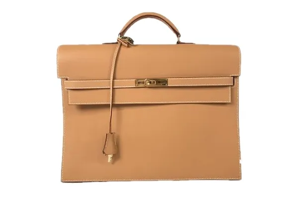 エルメス ボックスカーフの中古市場での価値と人気の動向