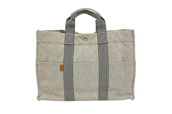 エルメスのキャンバストートに関するよくある質問