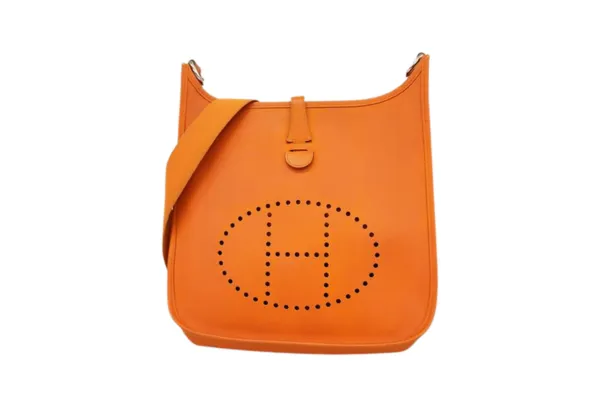 エルメスのバッグが廃盤になる理由