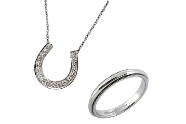 プラチナジュエリー使用時のアレルギー対策