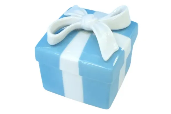 銀座「ブルーボックスカフェ」でティファニーブルーの世界観を体験