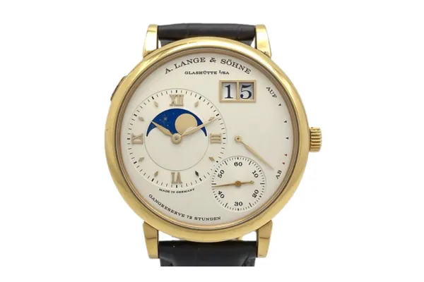 ケースサイズ別の人気モデル一覧