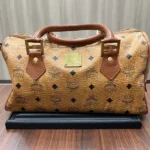 MCM ミニボストンバッグレザー
