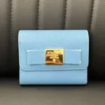 プラダ 財布 レザー