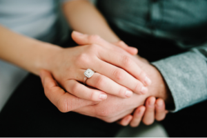ダイヤの婚約指輪