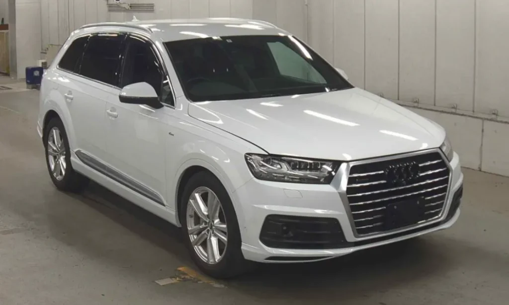 Q7