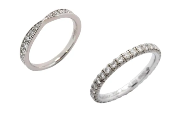 人工ダイヤモンドは婚約指輪・結婚指輪に向いている?