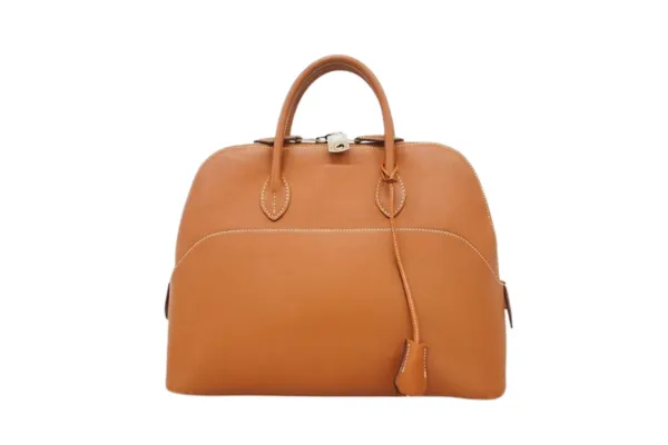 鞄のファスナー修理は自分でできる？プロに任せる？