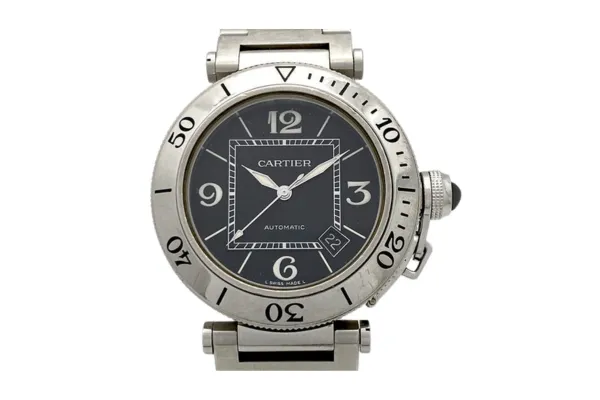 カルティエ パシャが人気を集める理由