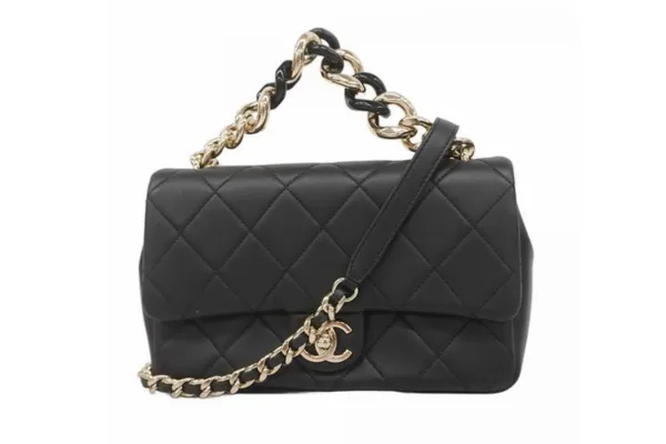 シャネルの人気モデル別・価格相場と特徴