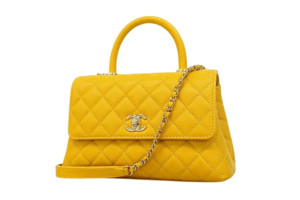 シャネルのバッグを高く売るコツ