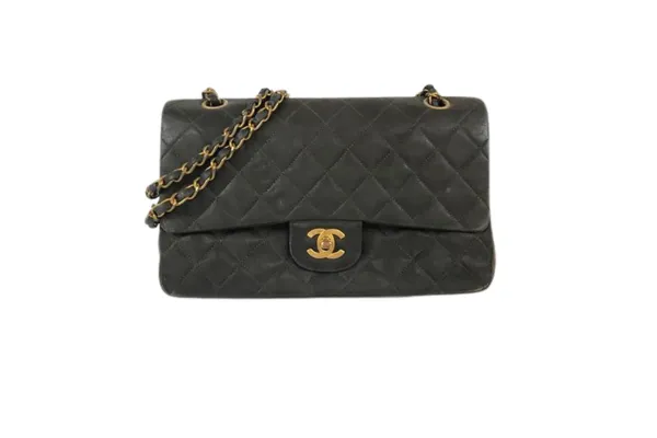 シャネル マトラッセが人気の理由