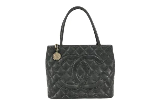 シャネル マトラッセのサイズに関するよくある質問