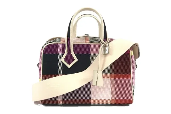 エルメス キャンバストートの人気が続く理由とは？