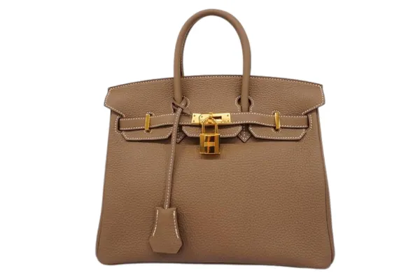 エルメスの素材には「現行品」と「廃盤品」がある