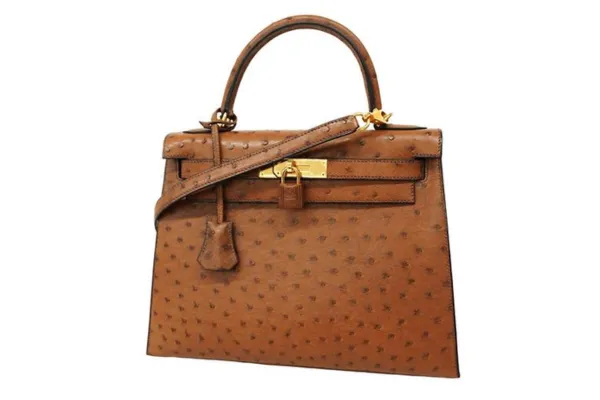 その他の素材（エキゾチックレザー・布素材など）の種類と特徴