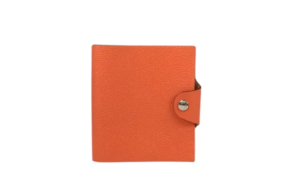 エルメス手帳カバーの定価・価格