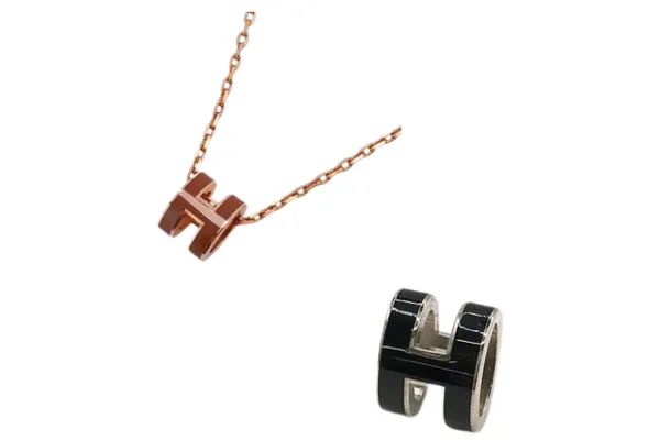 エルメスのポップHは何歳まで使える？年代別の着けこなし術