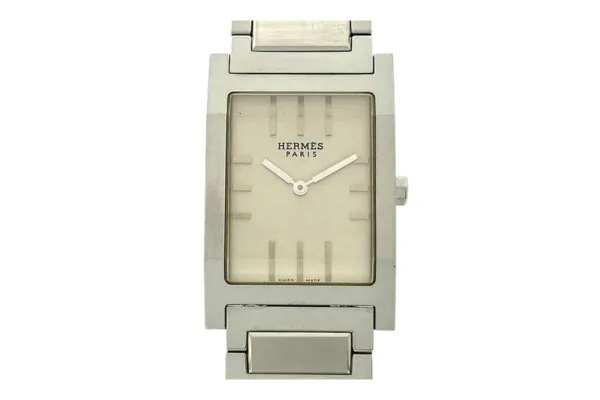 エルメスのタンデムとHウォッチの違いを比較