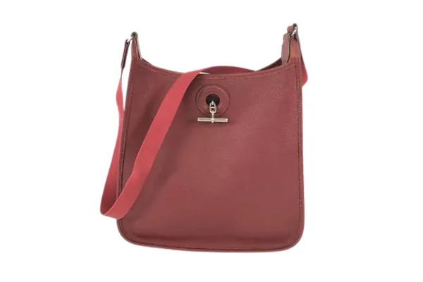 エルメス「ヴェスパ」のカラー展開