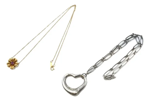 思い出のアクセサリーを手放すときの心の整理術