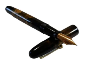 パイロット M1011-03 PILOT 大型万年筆 国光会 吉田久齋 蒔絵 ペン先14K REGISTERED PATENT OFFICE 50