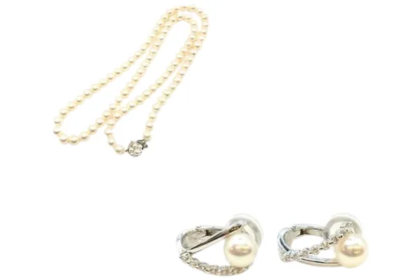 6月の誕生石は3つ？パール・ムーンストーン・アレキサンドライトではどれが正しいのか