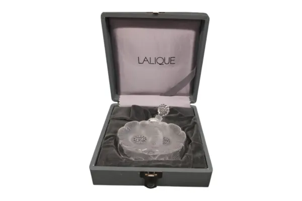 香水を売るときに知っておきたいよくある質問20選