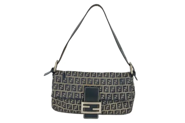 レディース向け｜フェンディの人気バッグランキング12選