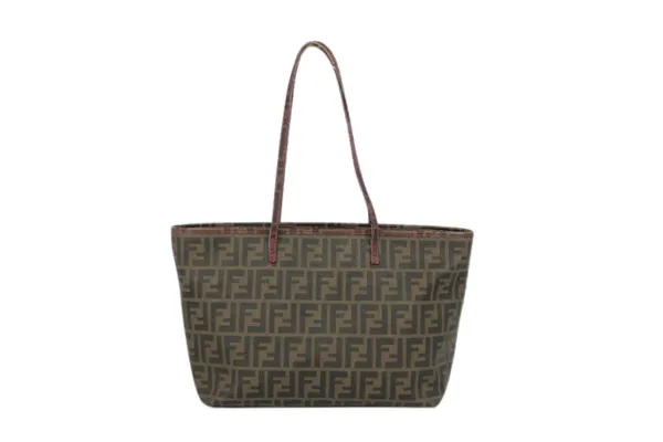 メンズ向け｜フェンディの人気バッグランキング4選