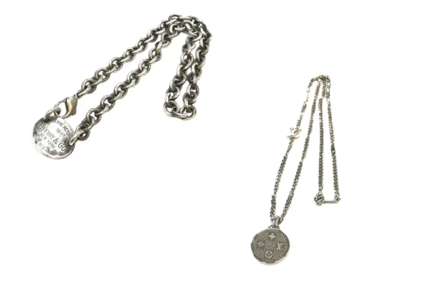 銀が黒ずむ原因