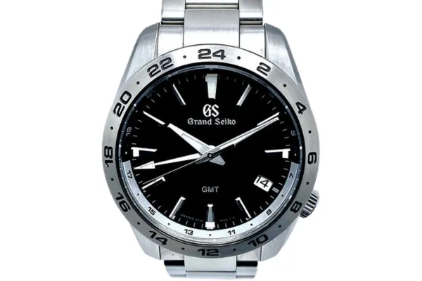 クォーツ式高級時計の寿命