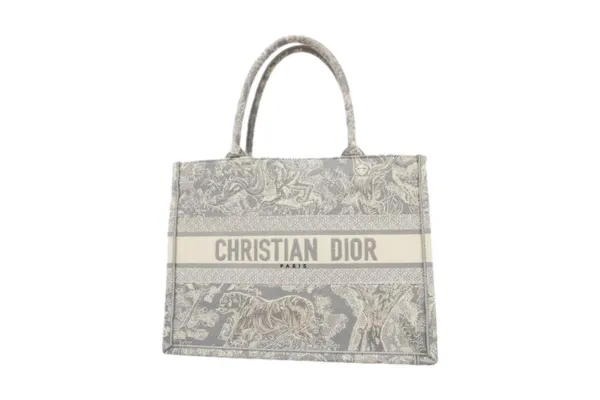 ブランド品流通における海外輸入品の役割