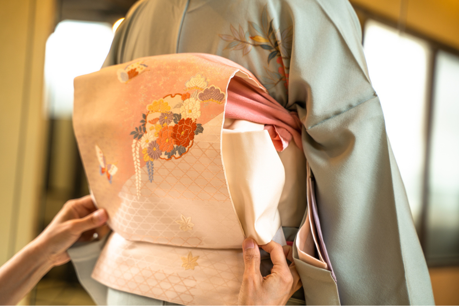 着物買取の最新相場は？喪服など種類別の価格と高く売るコツを解説